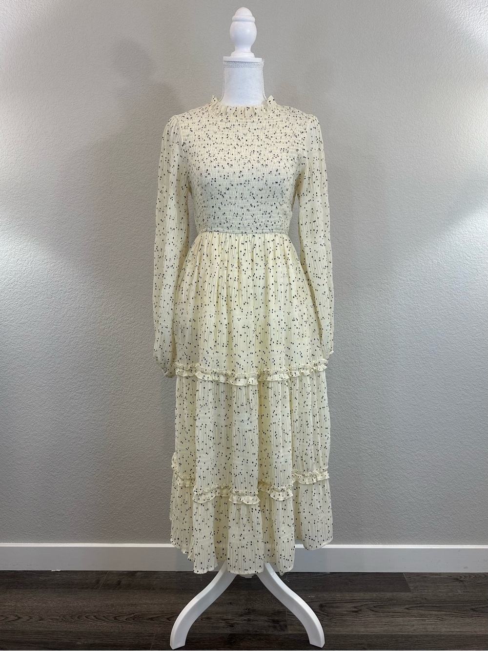 Pink Diamond Women’s Cream Polka Dot Smocked Long Sleeve Midi Dress - Size S